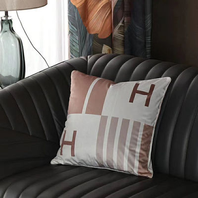 Phòng văn phòng Đệm phủ kết hợp màu sắc 45 * 45cm Bộ khăn trải giường bằng nhung vàng