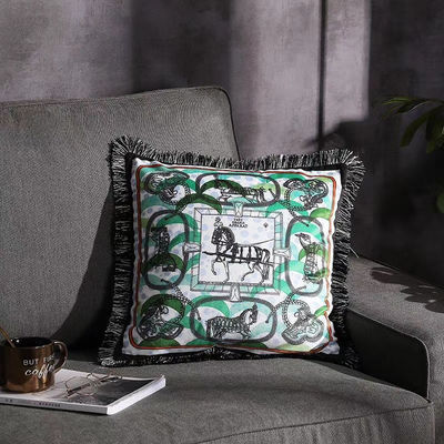500g Gối trang trí xe hơi 45 * 45cm Đệm phủ sơn bằng tay Sofa Hình học
