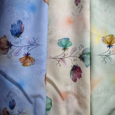 70% Vải Tencel Vải dệt trơn 140gsm Vải pha trộn Nếp nhăn Resistan
