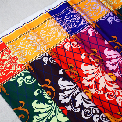 ODM Vải polyester màu đen cho quần áo trang trí tự làm