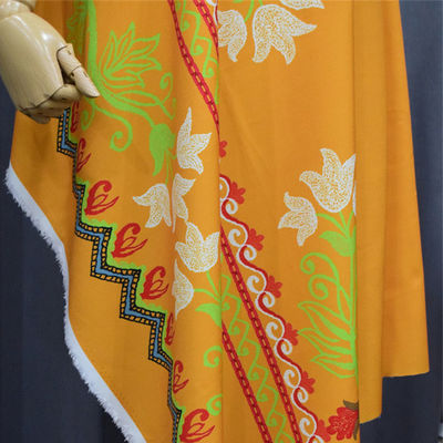 Màu xanh đỏ màu vàng Polyester vải in kỹ thuật số Hoa đầy màu sắc cho hàng may mặc